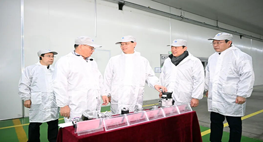 省委书记许昆林赴中国·8827太阳集团股份调研